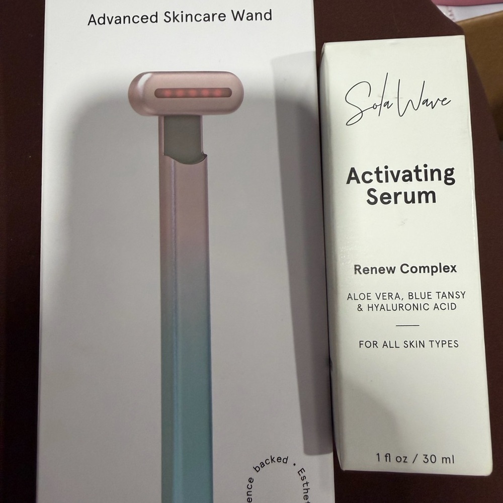 SolaWave Advanced Skincare Wand and Activating Serum